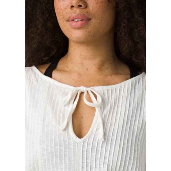 PRANA Women's Ocupas Popover Top Medium Soft White Pintuck Short Sleeve NWT - Picture 2 of 11